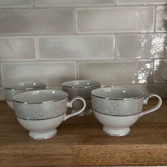 Mikasa Parchment Teacup Coffee Cup Set of 4 Fine China Serving Dining - Picture 2 of 6